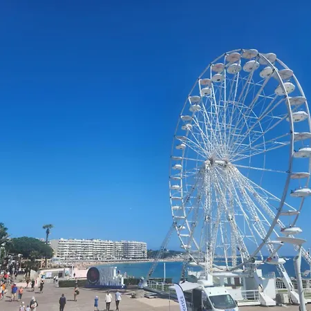 Che Michel Yourehosthelper Apartament Saint-Raphaël
