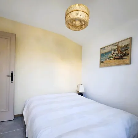 Apartament Che Michel Yourehosthelper *