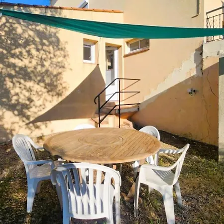 Che Michel Yourehosthelper